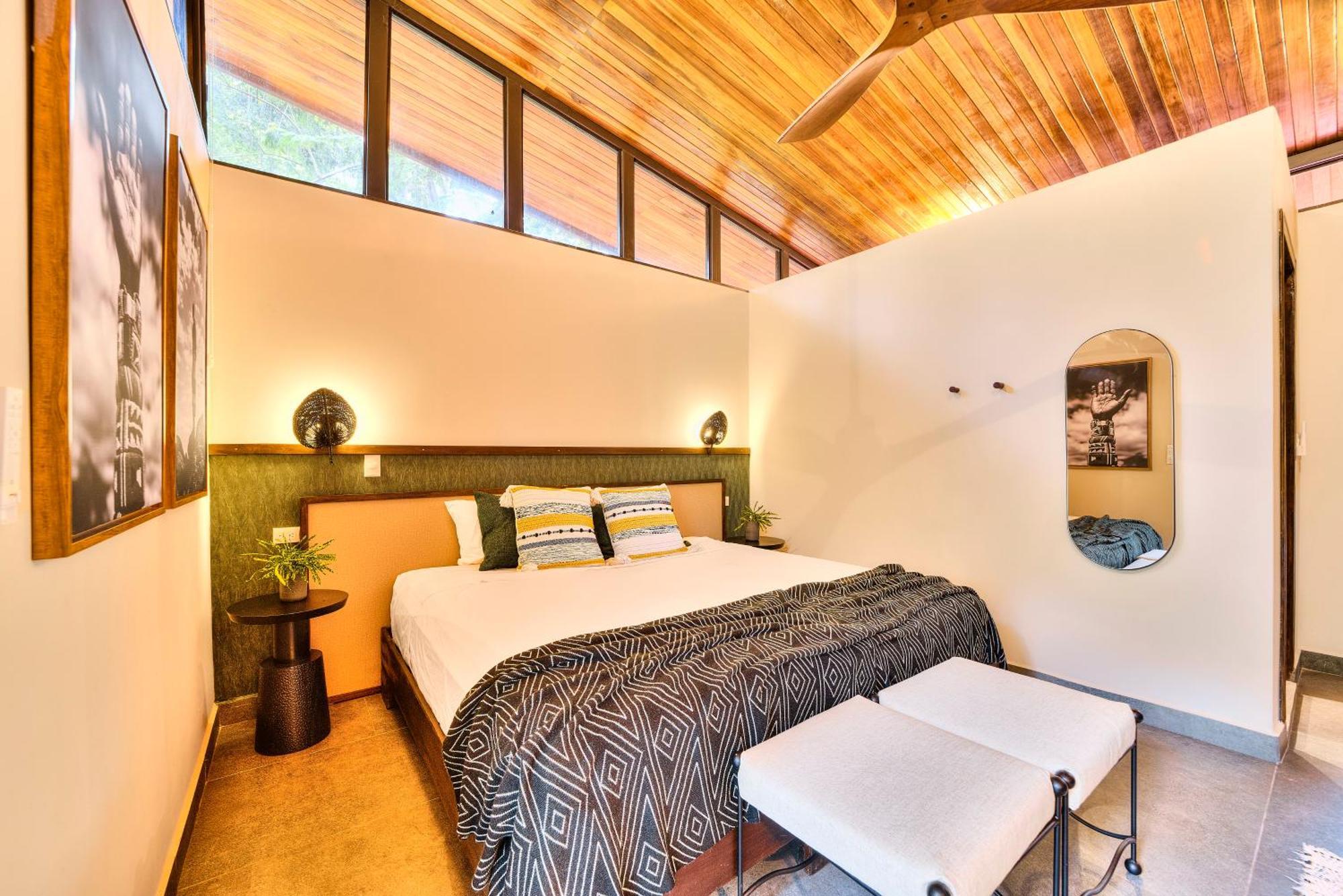 Conga Boutique Hotel Puerto Viejo de Talamanca Экстерьер фото